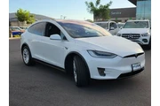 $31995 : Tesla Model X 2019 AWD Long thumbnail