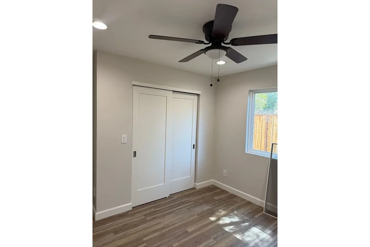 $900 : Brand new house with all new image 6