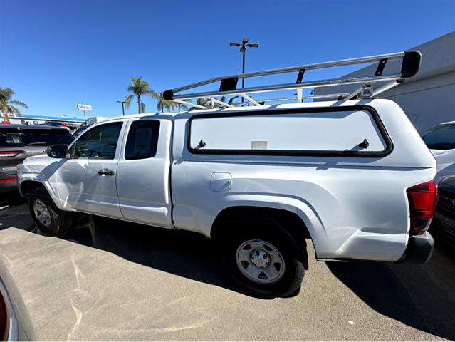 $23977 : 2019 Tacoma 2WD SR image 4