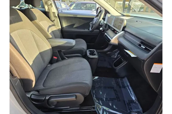 $25209 : Hyundai IONIQ 5 2024 SEL 4dr image 9