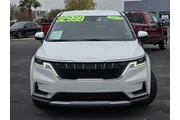 $31737 : Kia Carnival 2024 LX 4dr Min thumbnail