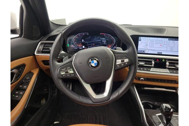 $27998 : BMW 3 Series 2022 330i 4dr S image 10