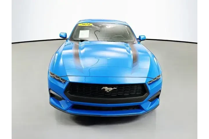 $28990 : Ford Mustang 2024 EcoBoost 2 image 2