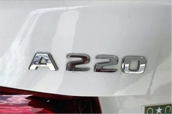 $21842 : Mercedes-Benz A-Class 2019 A image 9