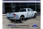 $27895 : Ram 3500 2022 4x4 Tradesman thumbnail