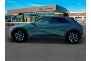 $24628 : Hyundai IONIQ 5 2024 SE 4dr thumbnail