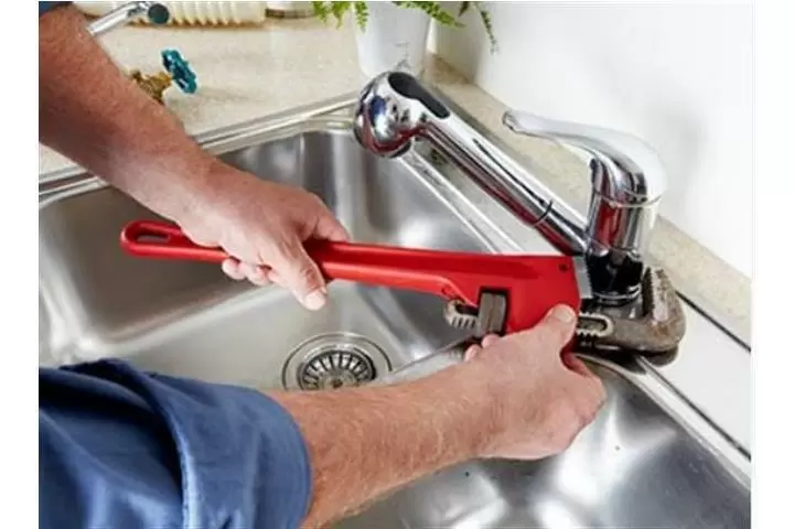 NICK HANDYMAN/ PLUMBING image 3