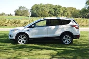 $15500 : Ford Escape 2017 AWD Titaniu thumbnail