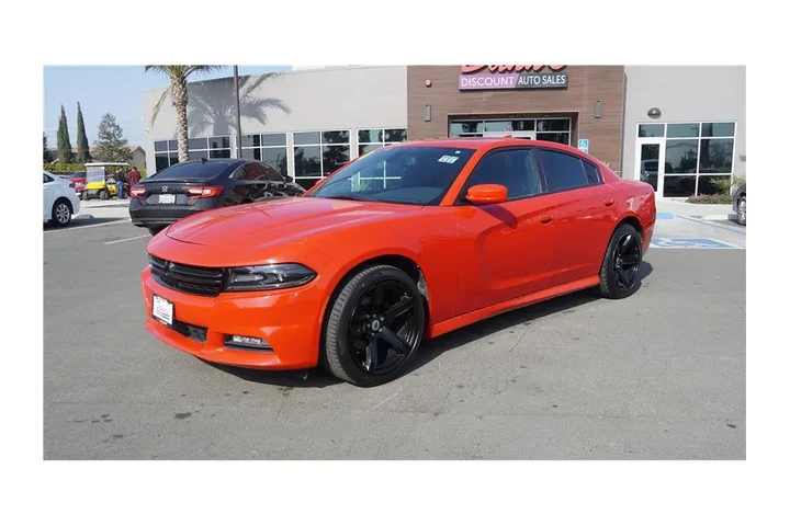 $17700 : 2018 Charger SXT Plus image 2