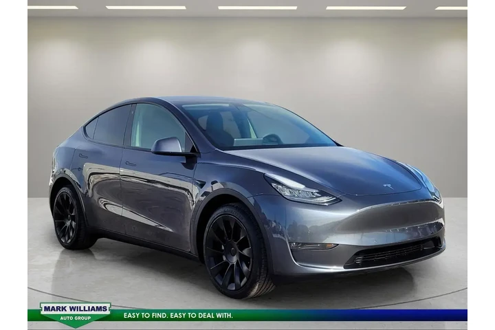$23265 : Tesla Model Y 2020 AWD Long image 1