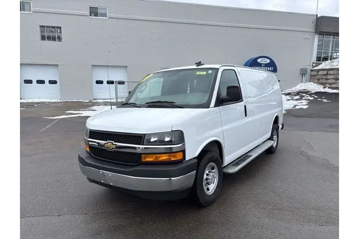 $29498 : Chevrolet Express 2024 2500 image 7