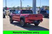 $39997 : Toyota Tacoma 2025 4x4 SR5 4 thumbnail