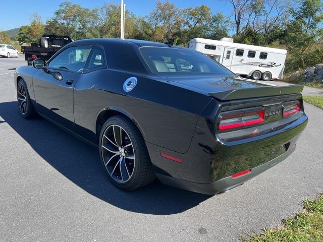 $37498 : PRE-OWNED 2018 DODGE CHALLENG image 6