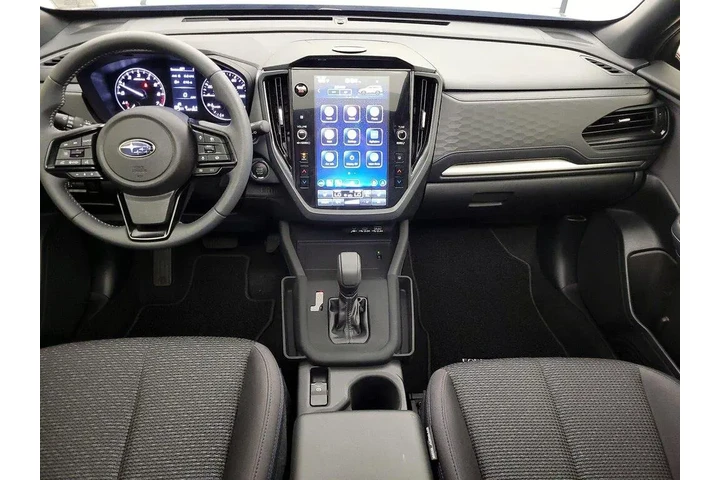 $30998 : Subaru Forester 2025 AWD Pre image 9