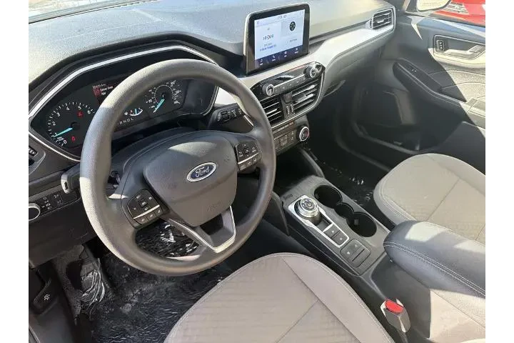 $17900 : Ford Escape 2022 SE 4dr SUV image 8