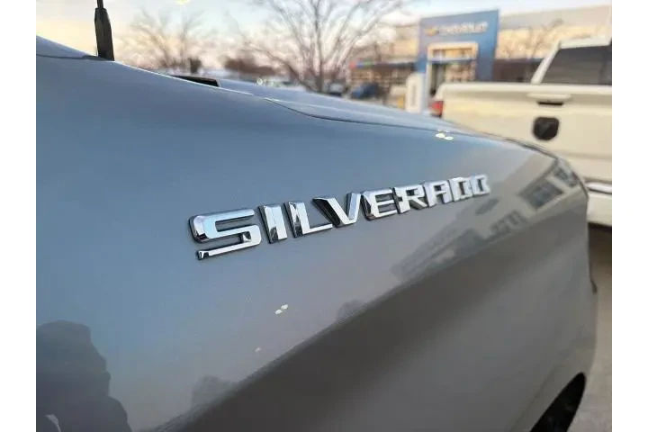 $32036 : Chevrolet Silverado 1500 202 image 10