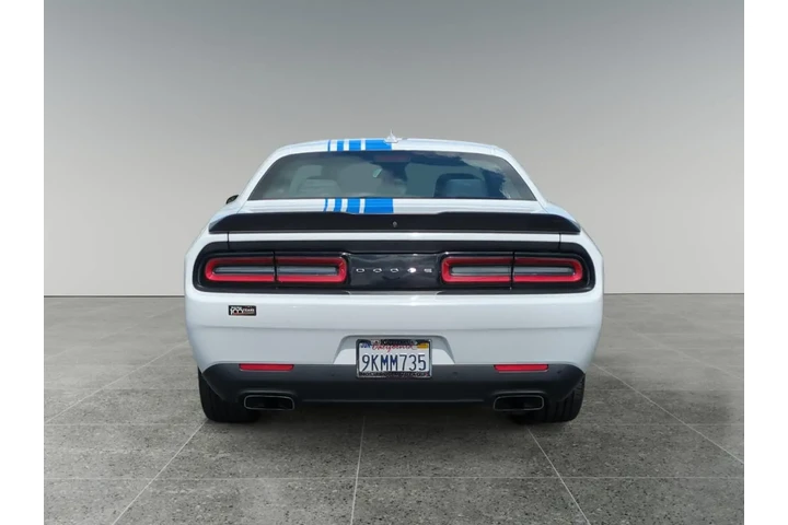 $34000 : Dodge Challenger 2019 image 4