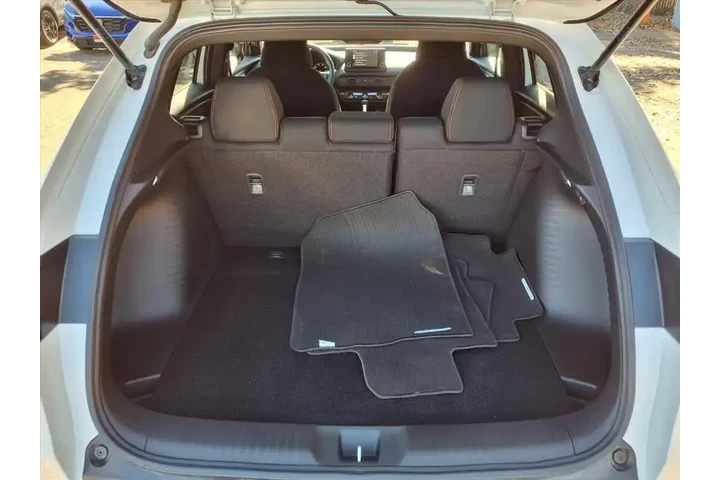 $25595 : Honda HR-V 2024 AWD Sport 4d image 6