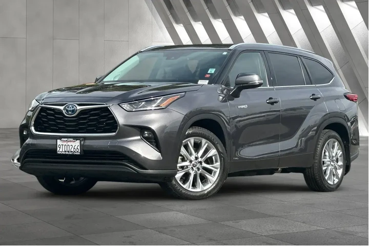$38900 : Toyota Highlander Hybrid 202 image 2