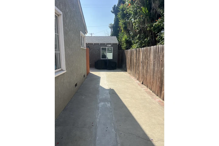 $2375 : Casa en renta - Mascota ✅ image 2