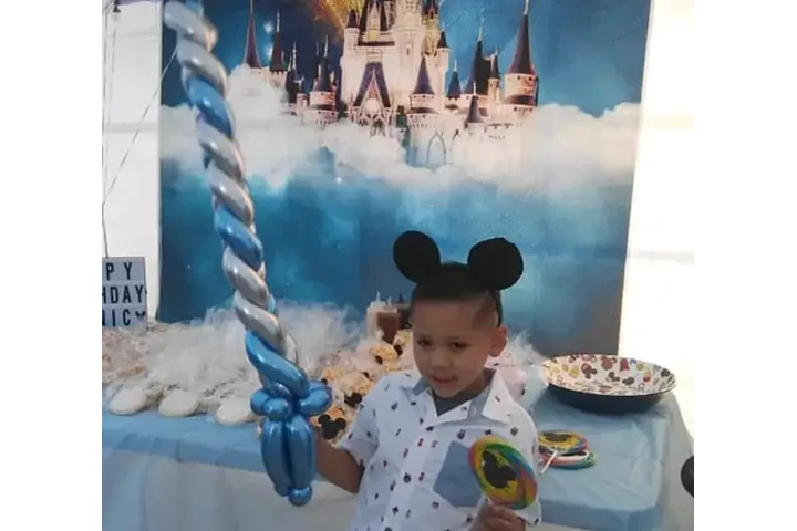 Pinta caritas, globos infantil image 4