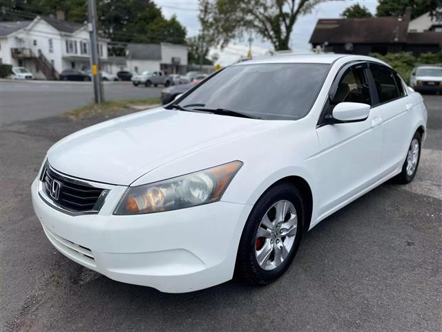 $8900 : 2010 HONDA ACCORD2010 HONDA A image 2