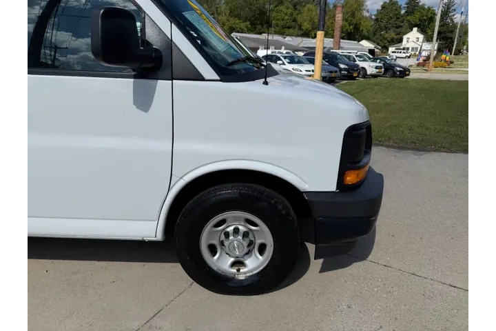 $11750 : 2017 Express 2500 image 3
