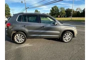 $4995 : Volkswagen Tiguan 2014 AWD S thumbnail