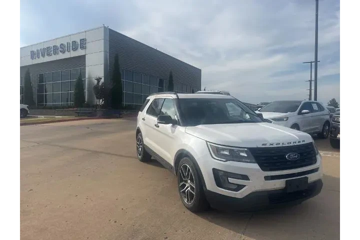 $12989 : Ford Explorer 2016 AWD Sport image 2