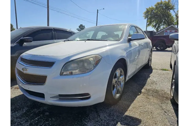 $6500 : 2009 Malibu LT image 3