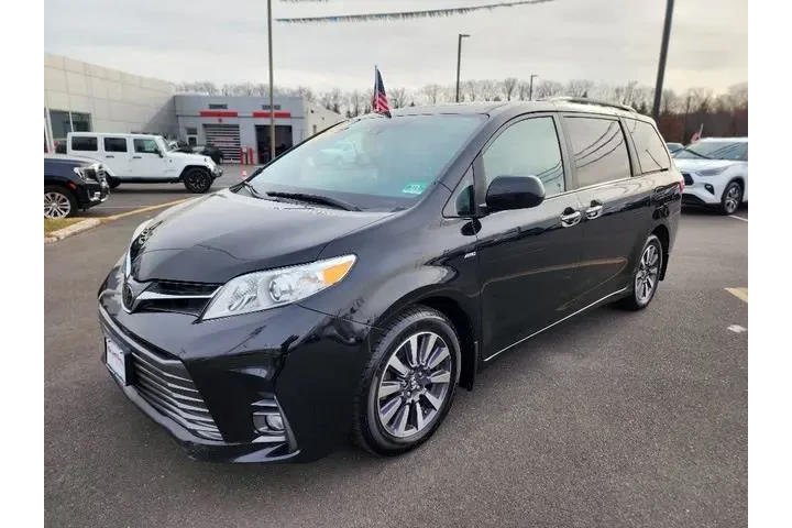 $25999 : Toyota Sienna 2018 AWD XLE 7 image 3