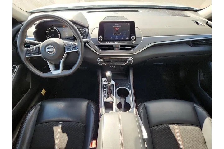 $22998 : Nissan Altima 2023 2.5 SR 4d image 8