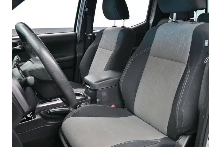 $31991 : Toyota Tacoma 2023 4x2 TRD O image 10