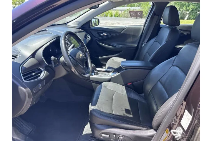 $15900 : 2020 Malibu Premier image 10