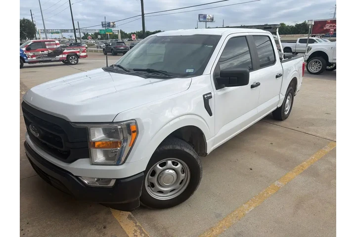 $24191 : Ford F-150 2022 4x2 XL 4dr S image 1