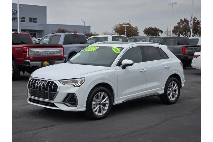 $25690 : Audi Q3 2024 AWD quattro S l image 9