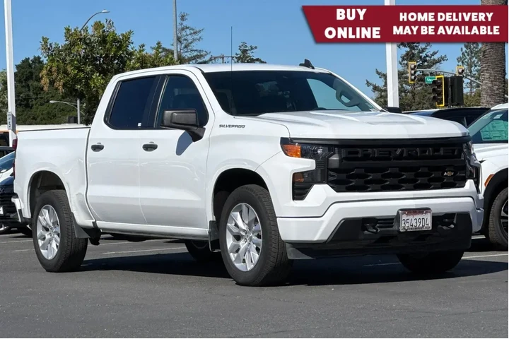 $30390 : Chevrolet Silverado 1500 202 image 1