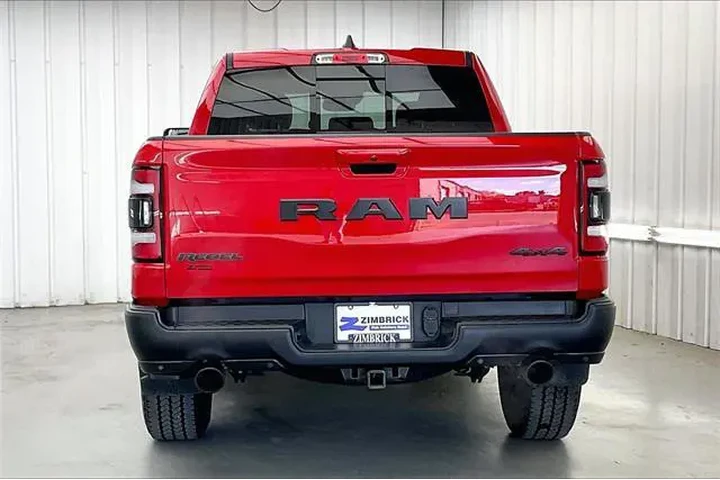 $35990 : Ram 1500 2021 4x4 Rebel 4dr image 4