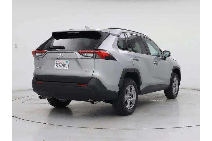 $35998 : Toyota RAV4 2025 AWD XLE 4dr image 8