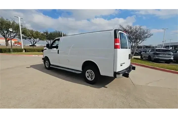$27987 : GMC Savana 2023 2500 3dr Car image 6
