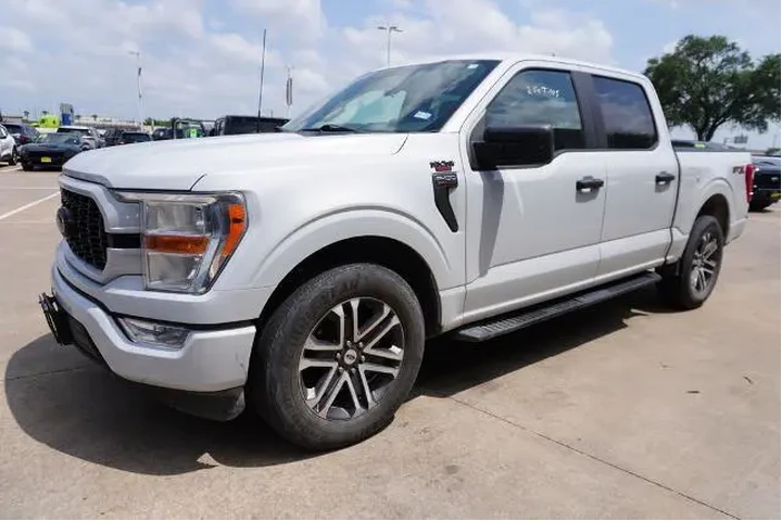 $29725 : Ford F-150 2022 4x2 XL 4dr S image 3