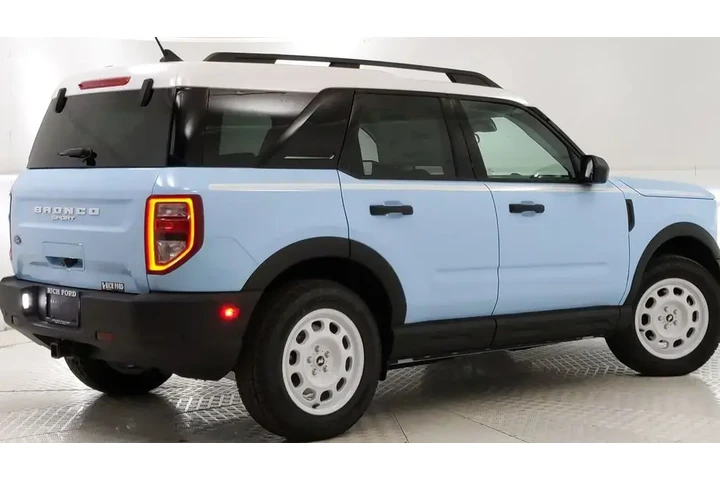 $36995 : Ford Bronco Sport 2024 AWD H image 3