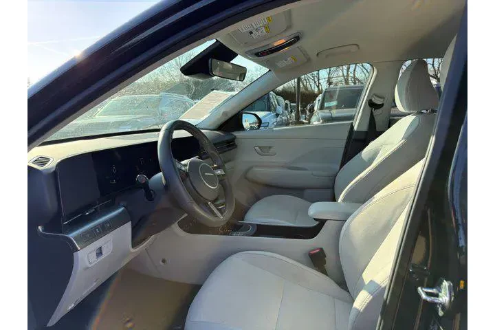 $20800 : Hyundai KONA 2024 SEL 4dr Cr image 5