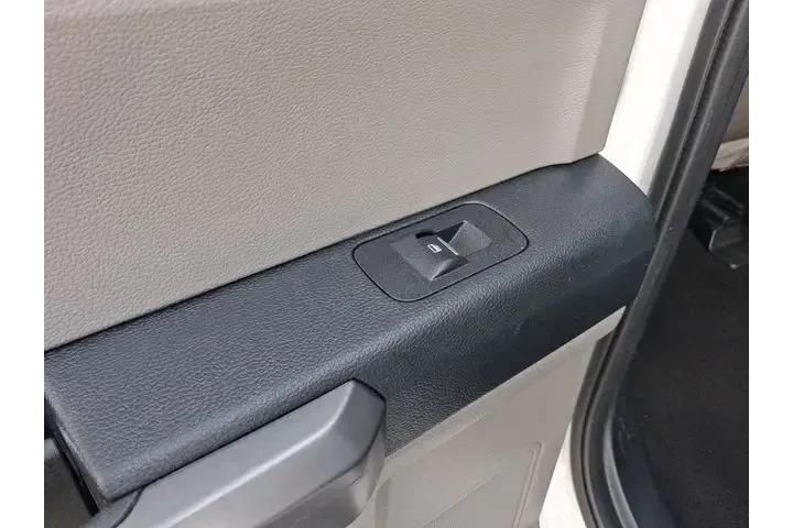 $23990 : Ford F-150 2019 4x2 XLT 4dr image 10