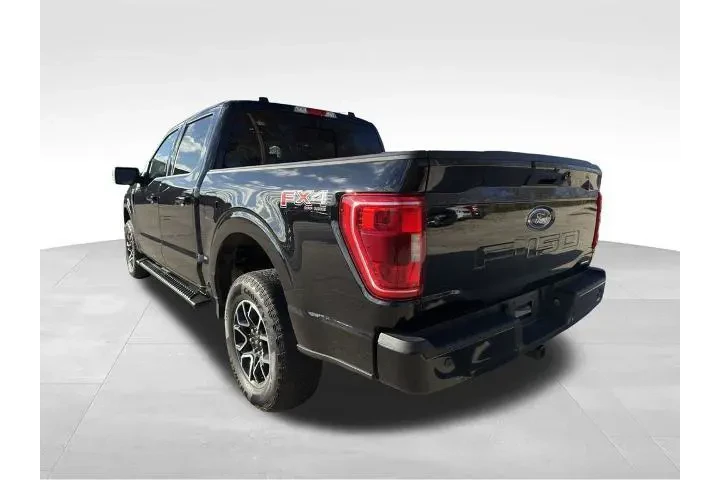 $37800 : Ford F-150 2023 4x4 XLT 4dr image 5