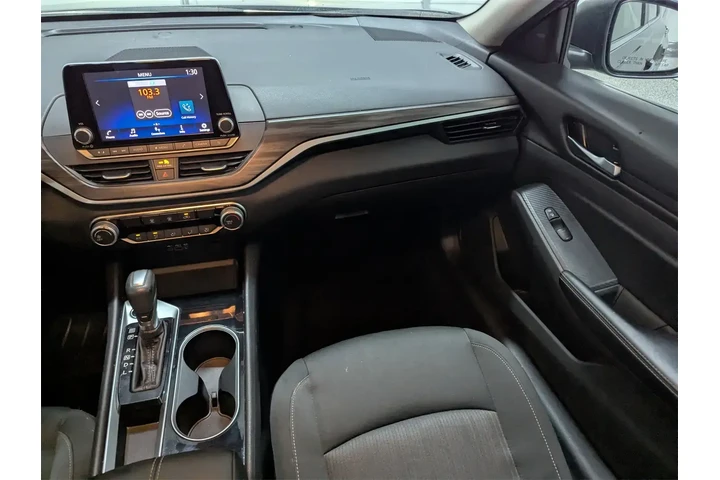 $21997 : Nissan Altima 2024 2.5 SV 4d image 8