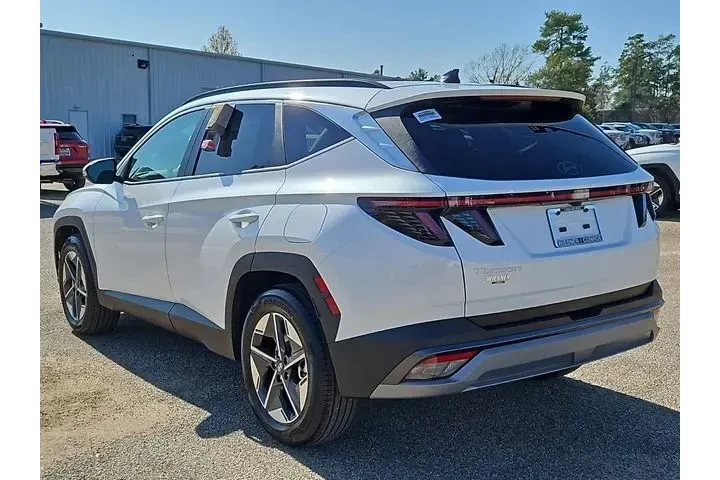 $35420 : Hyundai TUCSON 2025 SEL Conv image 7