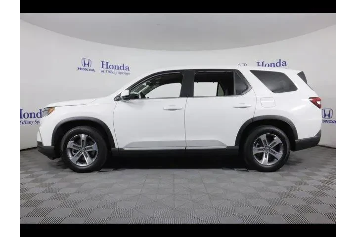 $39875 : Honda Pilot 2025 AWD EX-L 4d image 4