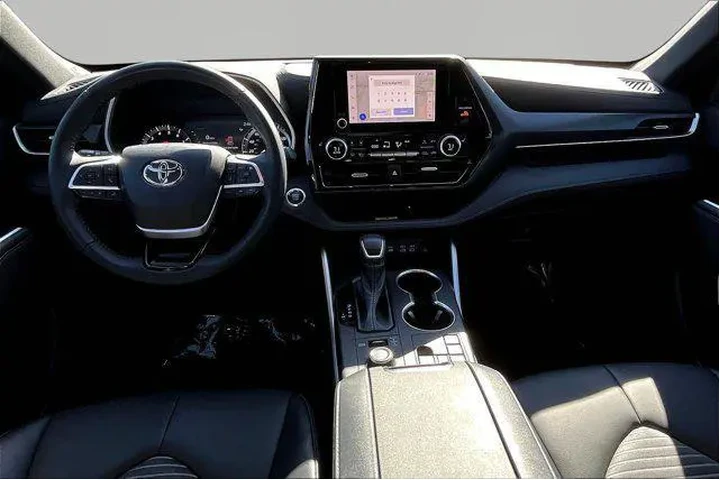 $39987 : Toyota Highlander 2023 AWD X image 6