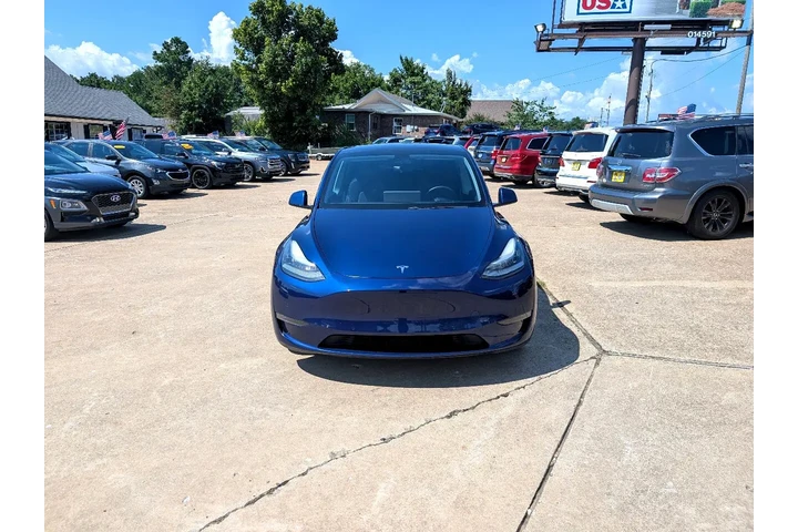 $23995 : 2020 Model Y image 2